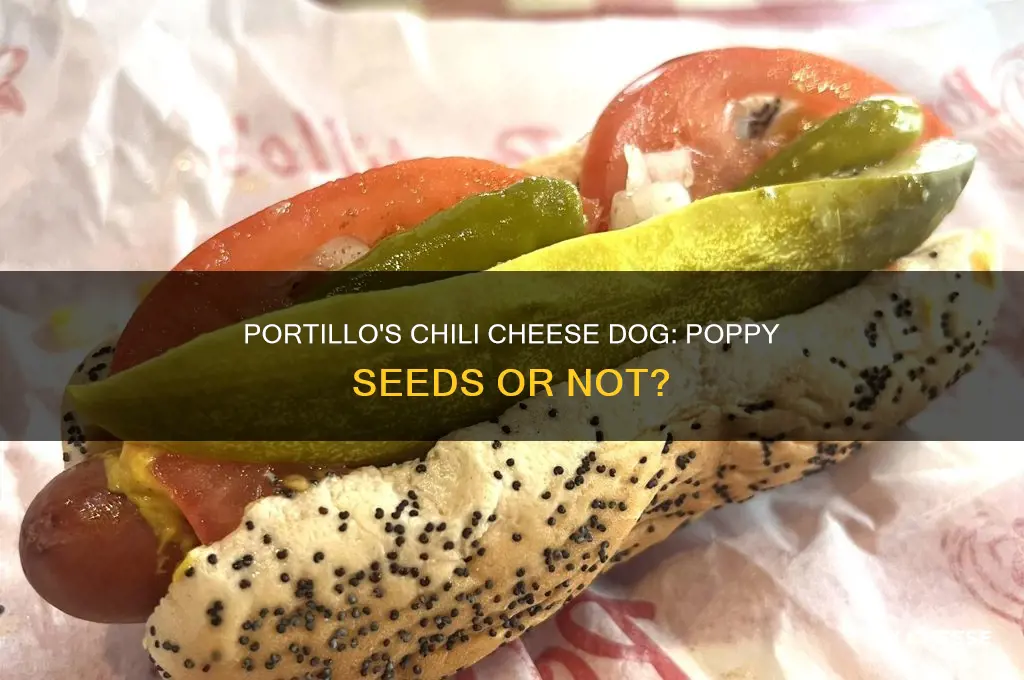 does portillos chili cheese dog have poppy seeds
