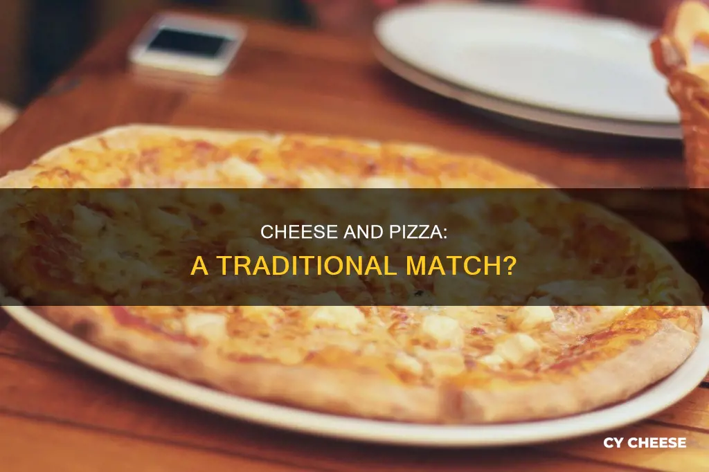 does traditional pizza have cheese
