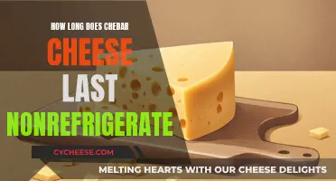 Cheddar Cheese's Non-Refrigerated Lifespan: How Long?