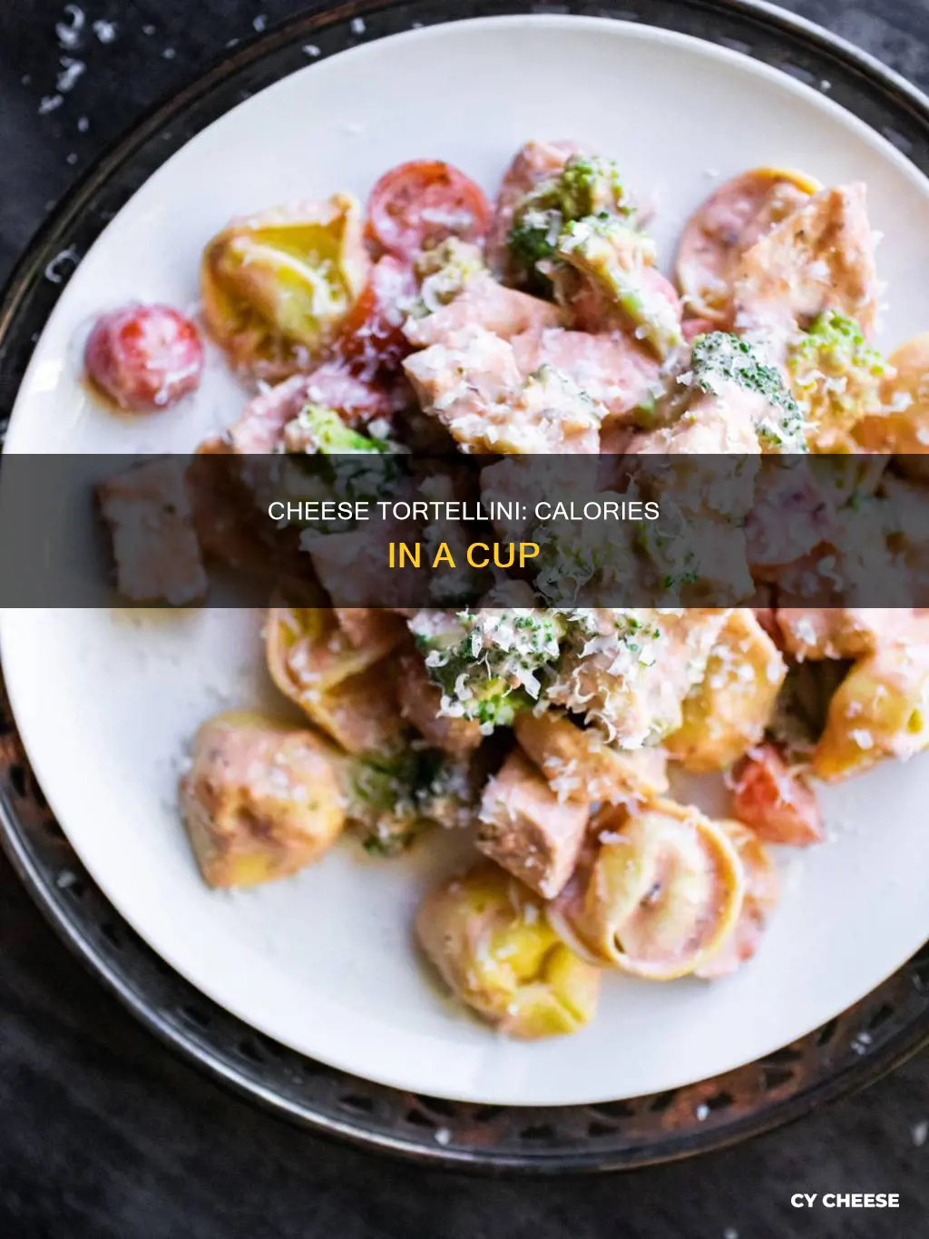 how many calories in 1 cup of cheese tortellini
