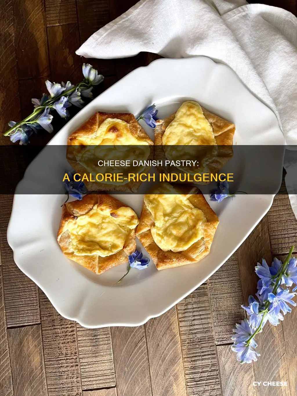 how many calories in a cheese danish pastry