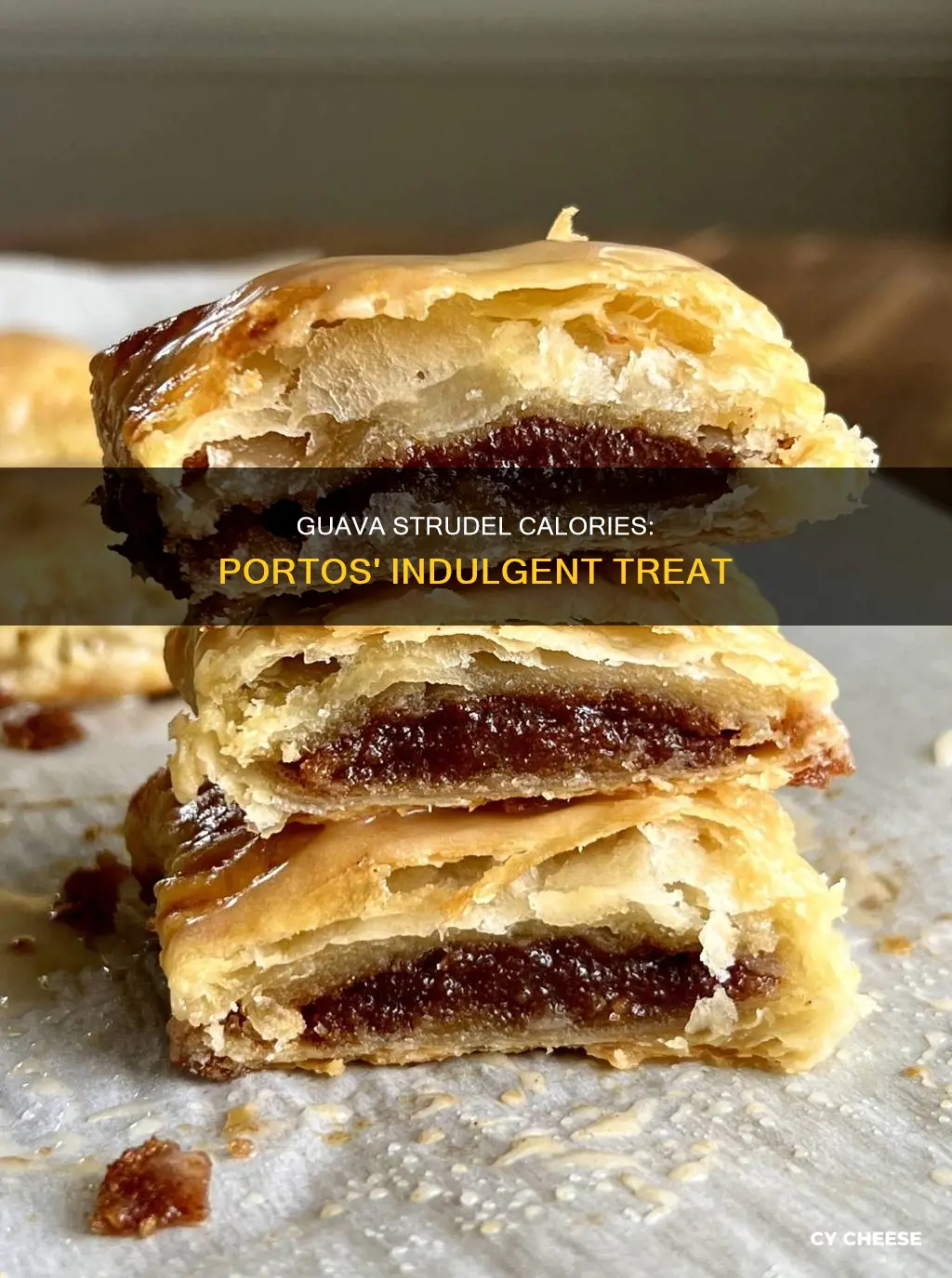how many calories in a guava and cheese strudel portos