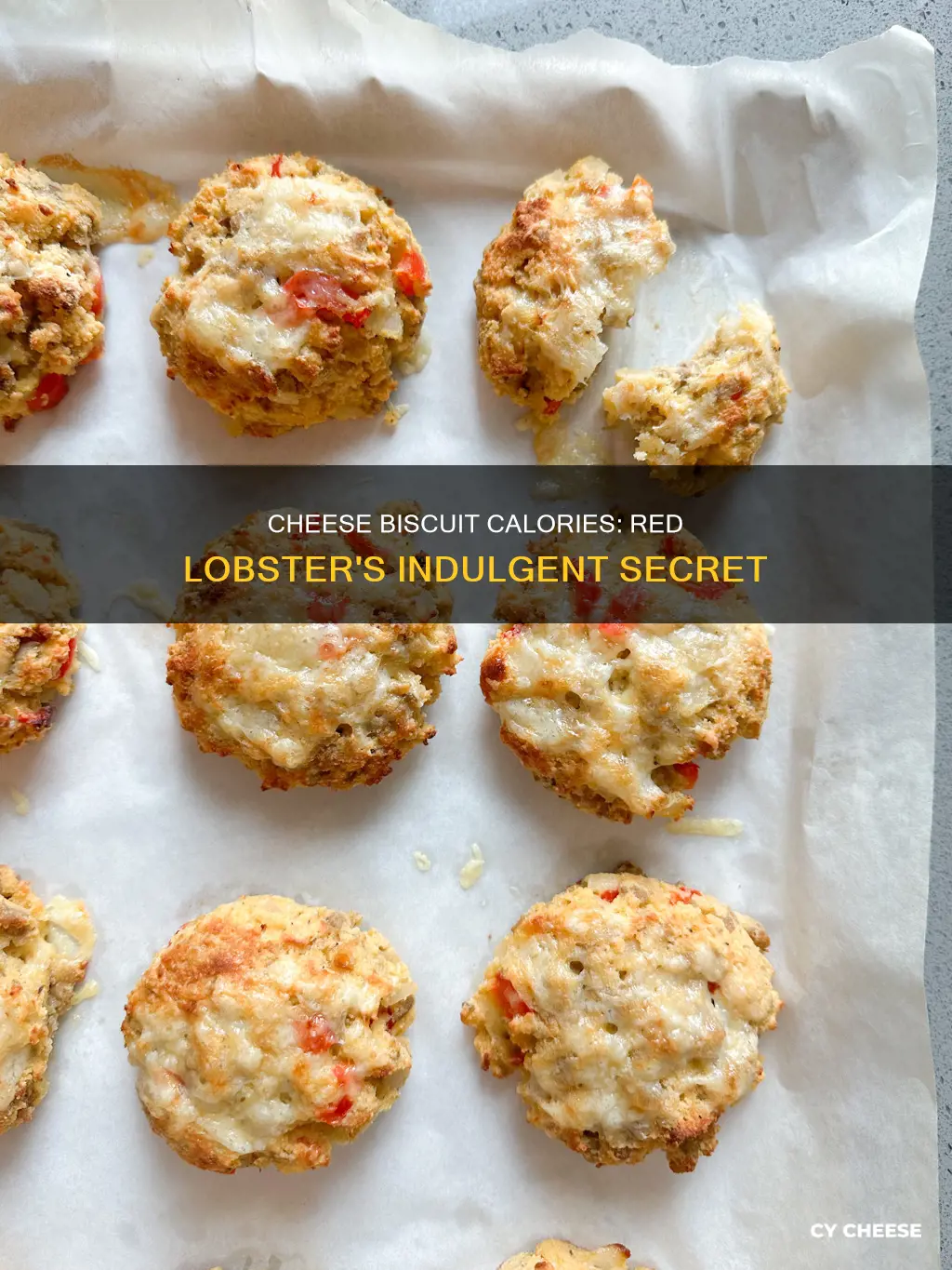 how many calories in a red lobster cheese biscuit