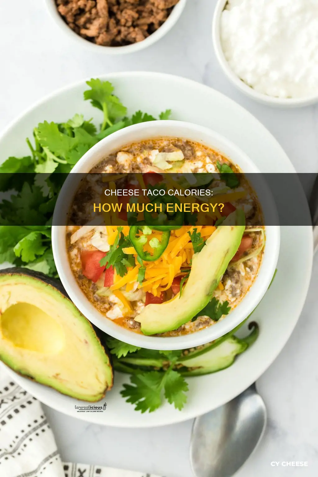 how many calories in a taco with cheese