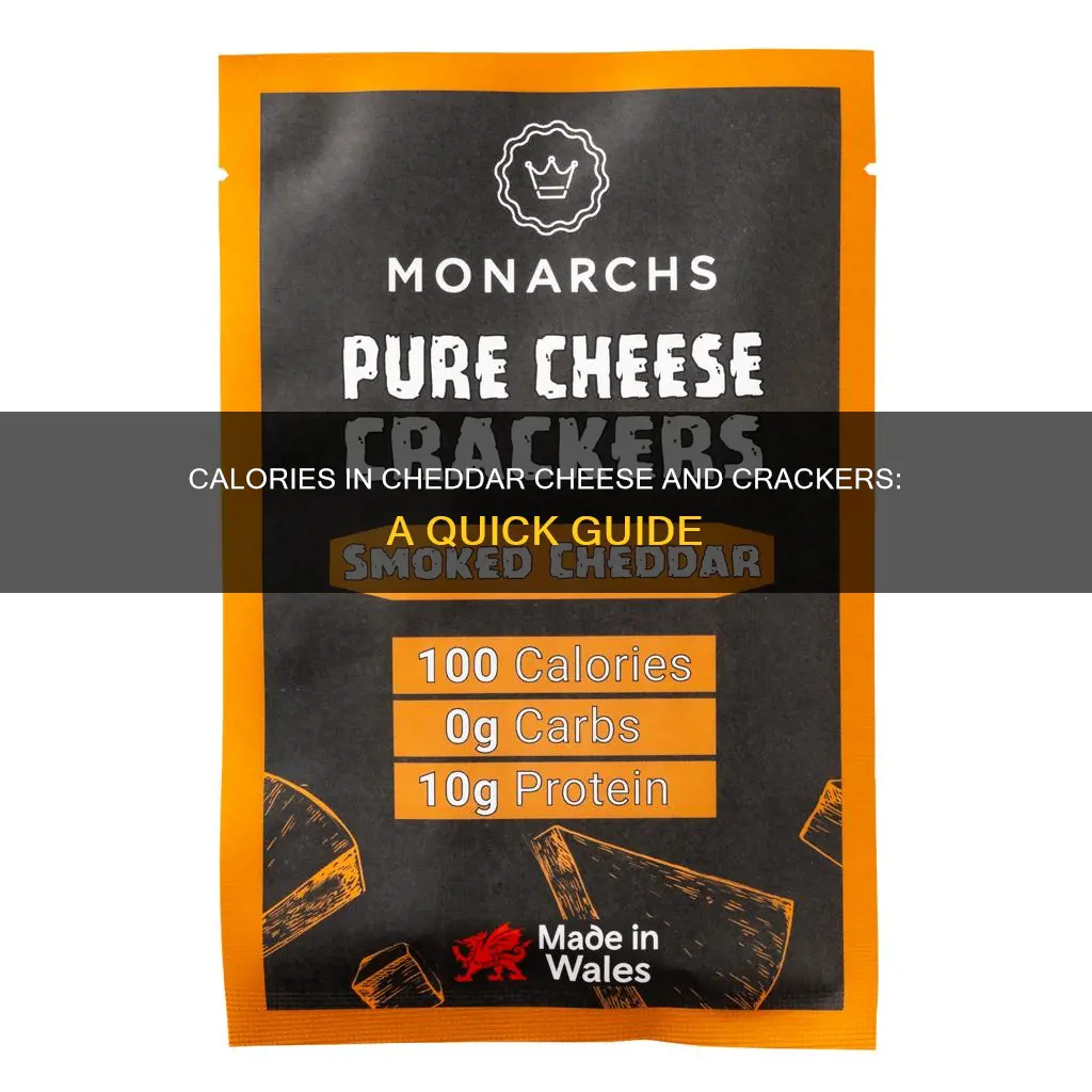how many calories in cheddar cheese and crackers