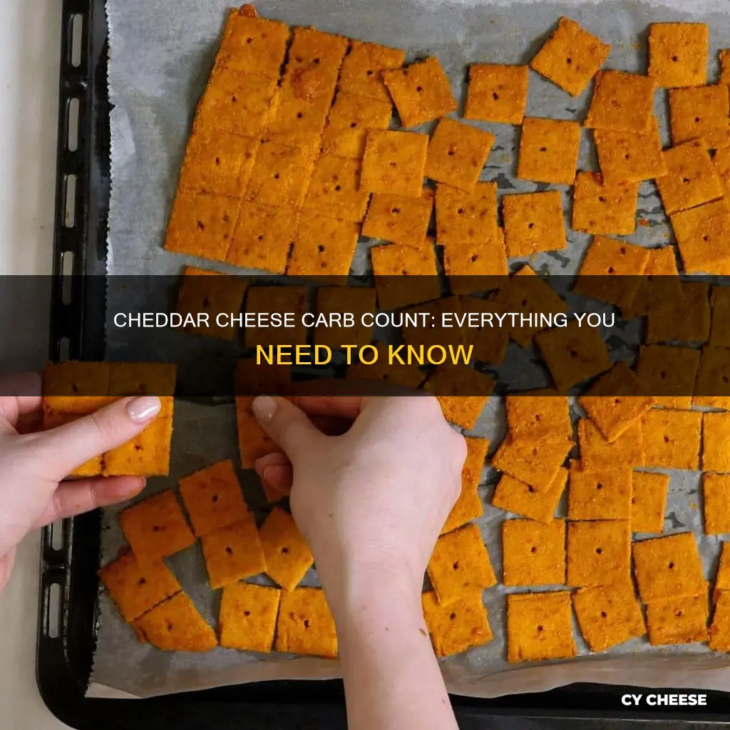 how many carbohydrates in cheddar cheese