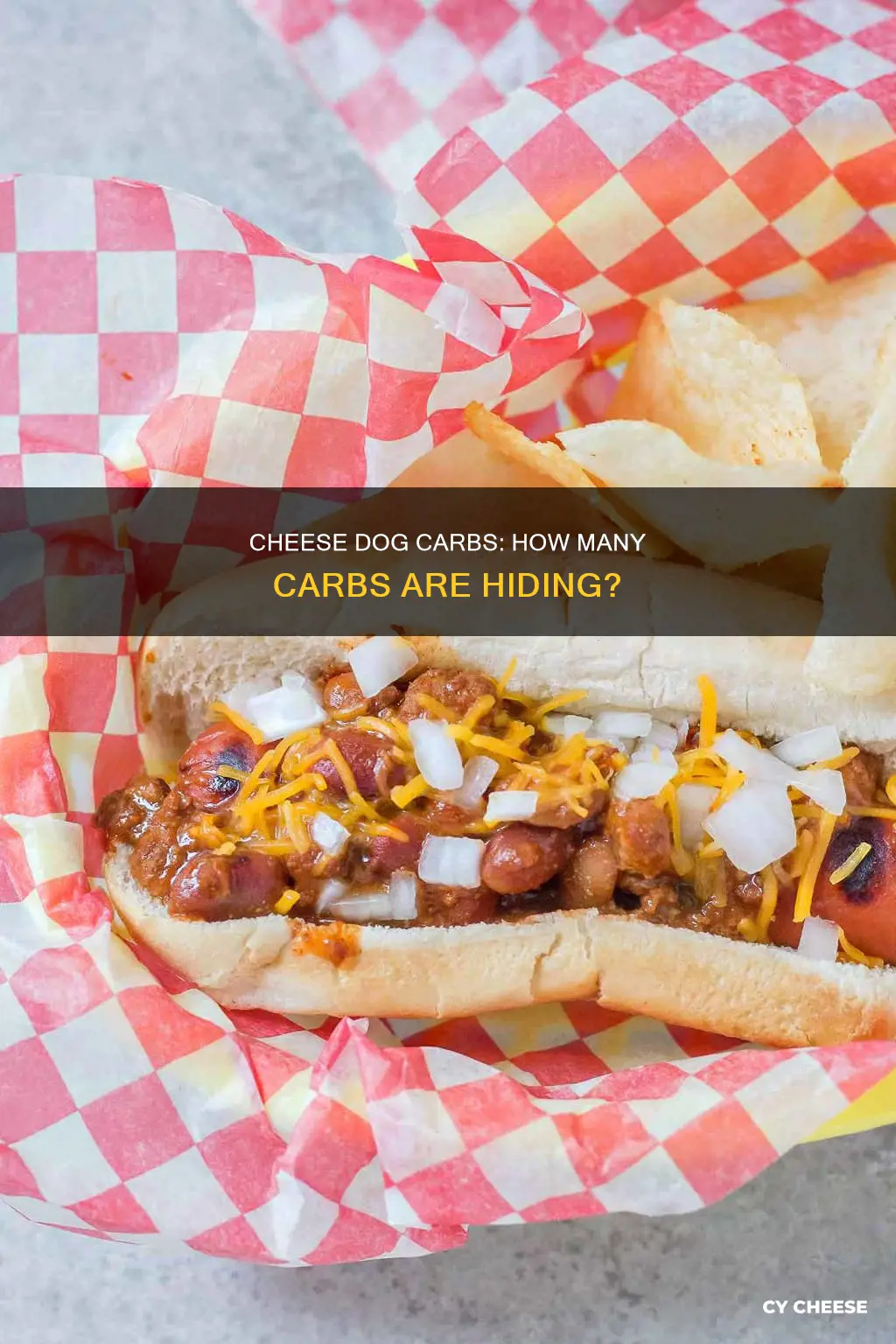 how many carbs are in a chili cheese dog