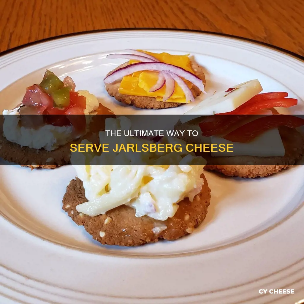 how to serve jarlsberg cheese