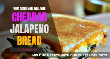 Cheese Pairings for Cheddar Jalapeño Bread: A Spicy, Savory Delight