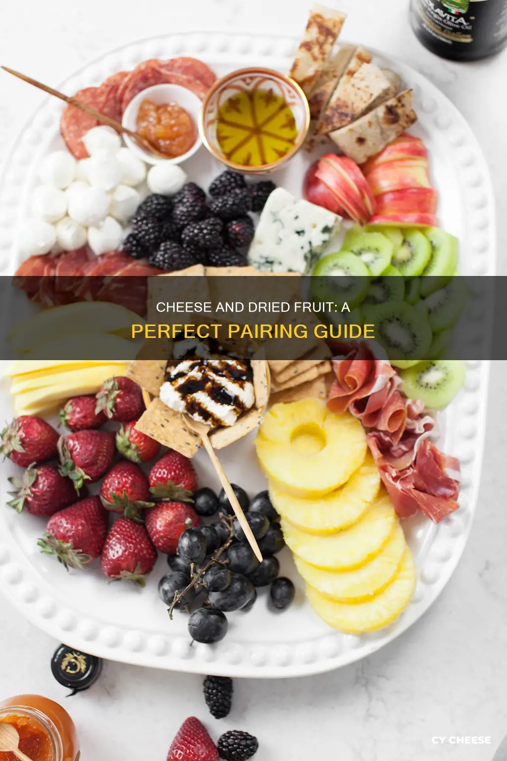 what cheese goes with dried fruit