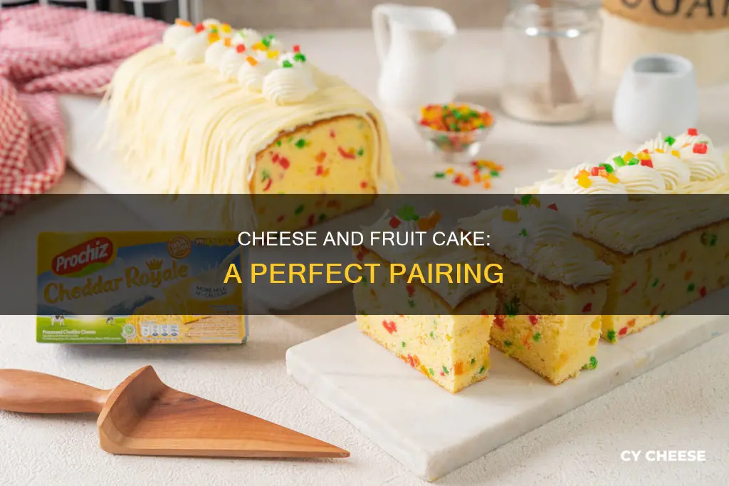 what cheese goes with fruit cake