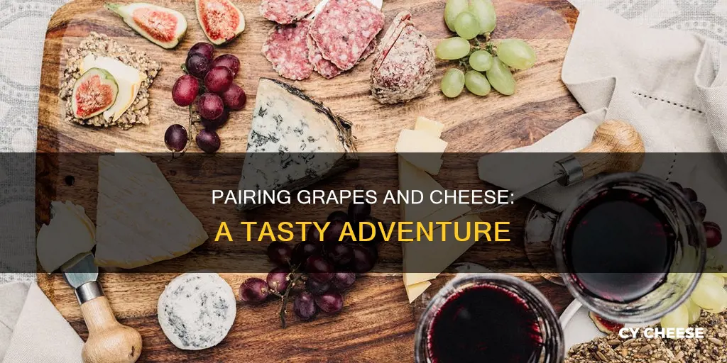 what goes well with grapes cheese