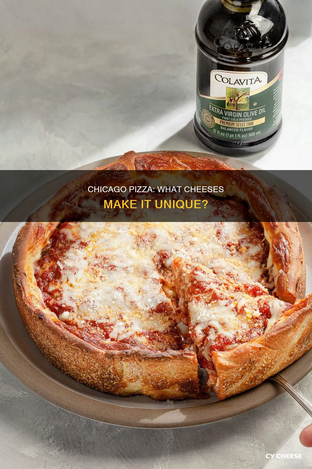 what kind of cheese is n a chicago pizza